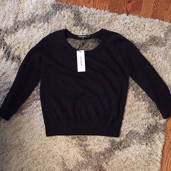 Tess Giberson 3/4 sleeve top - Picture 3 of 4